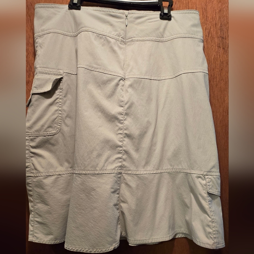 Royal Robbins Cute Lightweight Water Repelent Skirt Sz8 - Picture 4 of 7